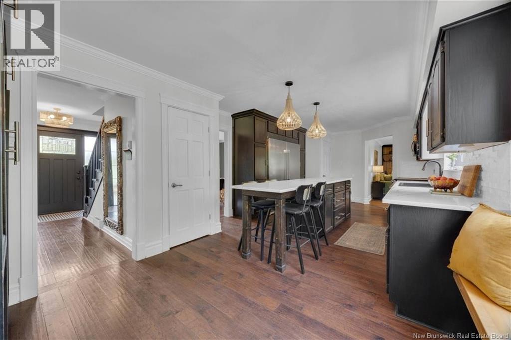 24 Beach Drive - Image 11