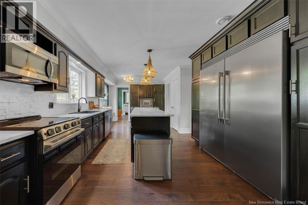 24 Beach Drive - Image 13