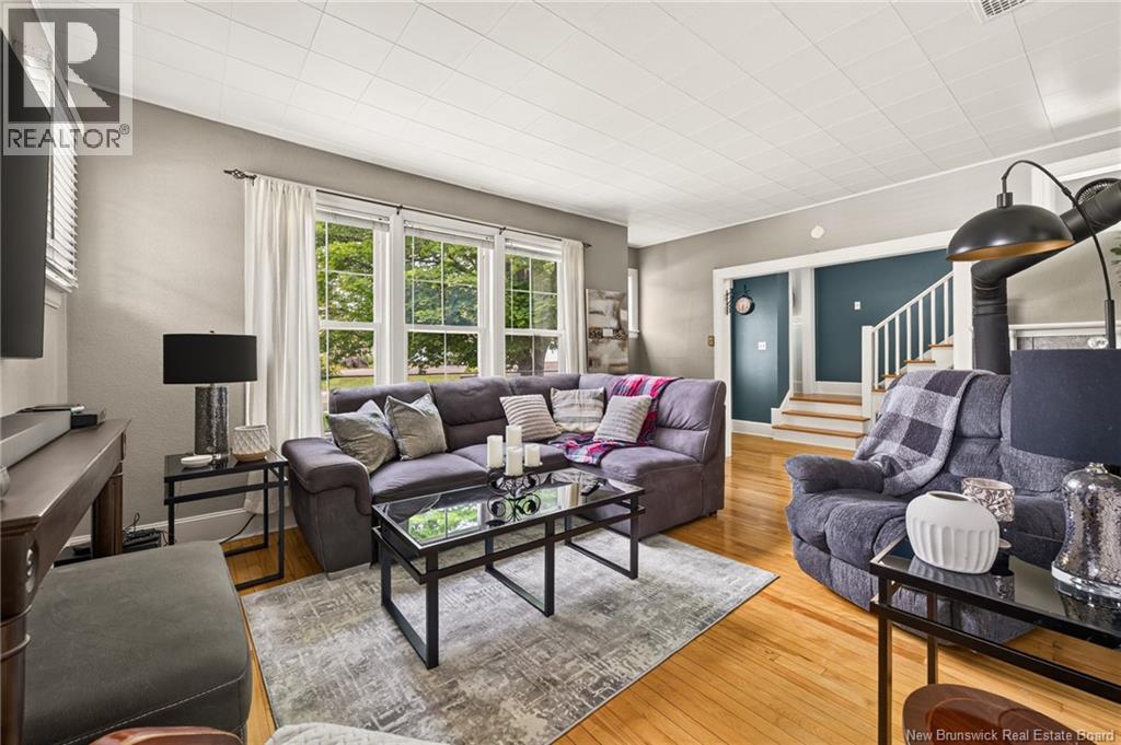 1775 Amirault Street - Image 25