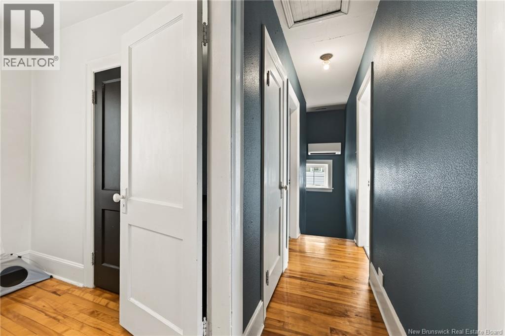 1775 Amirault Street - Image 27