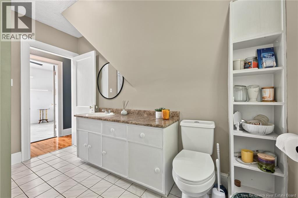 1775 Amirault Street - Image 34