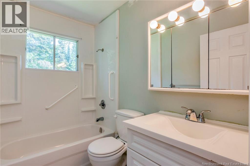 190 Norris Road - Image 25
