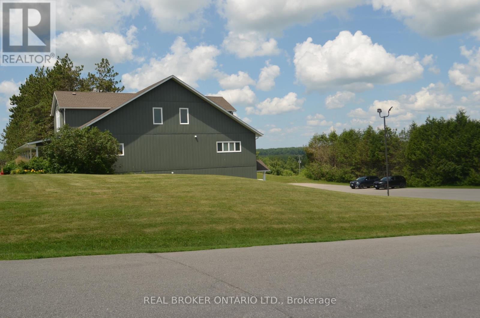 3 - 213 HORSESHOE VALLEY ROAD E, Oro-Medonte — photo 3