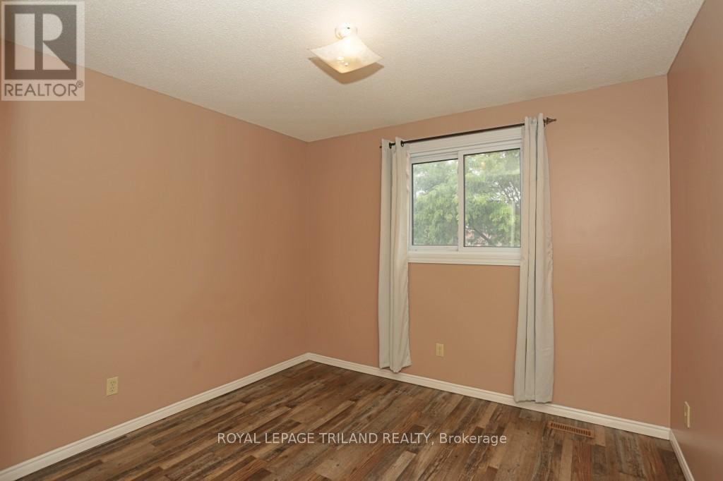 #2 131 BONAVENTURE DRIVE - 15