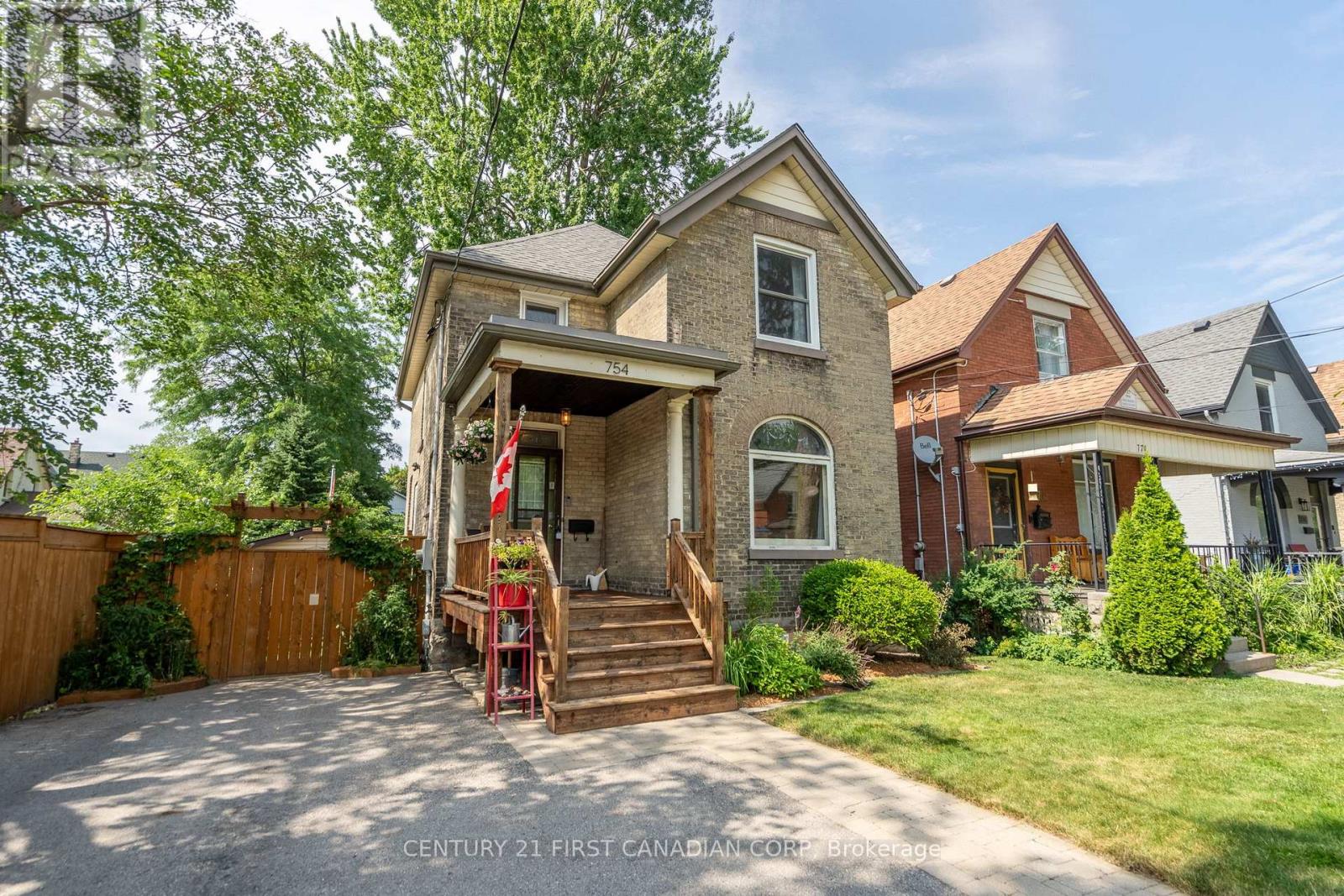 754 LORNE AVENUE - 1