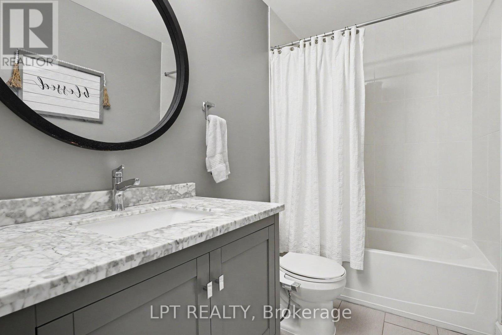 WATERDOWN 6548 STREET N - 20