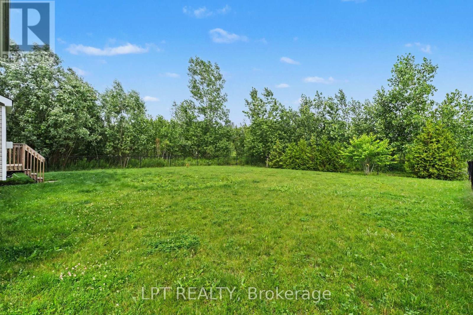 WATERDOWN 6548 STREET N - 29