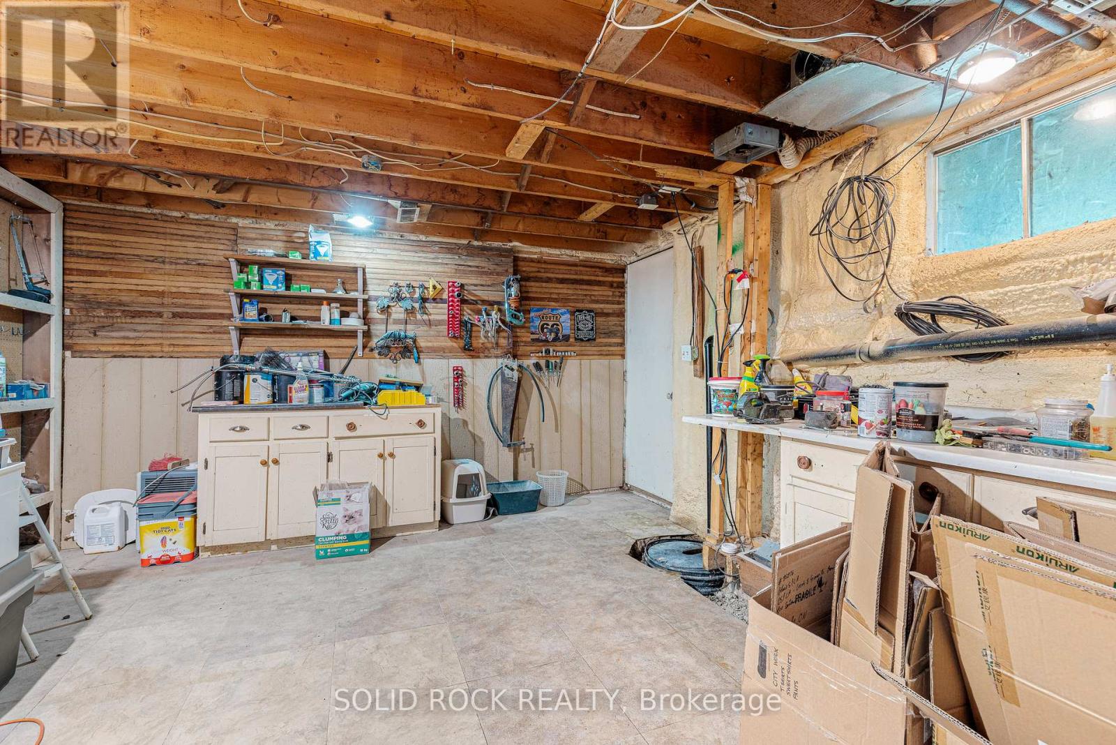 10106 DIXIE ROAD E - 35