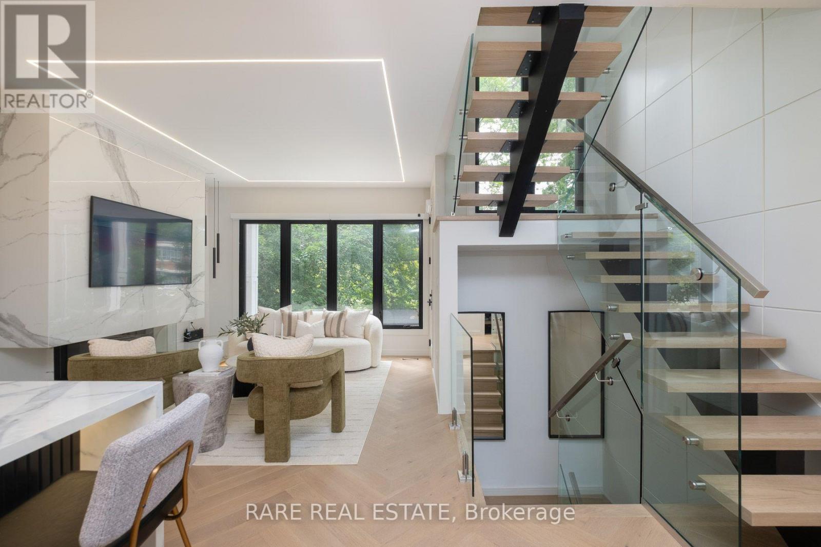 61 SHANNON STREET - 15