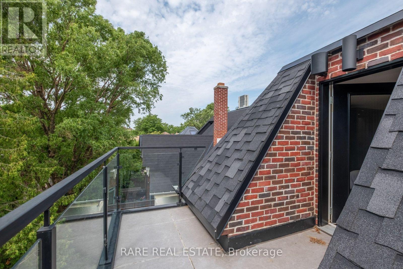 61 SHANNON STREET - 23
