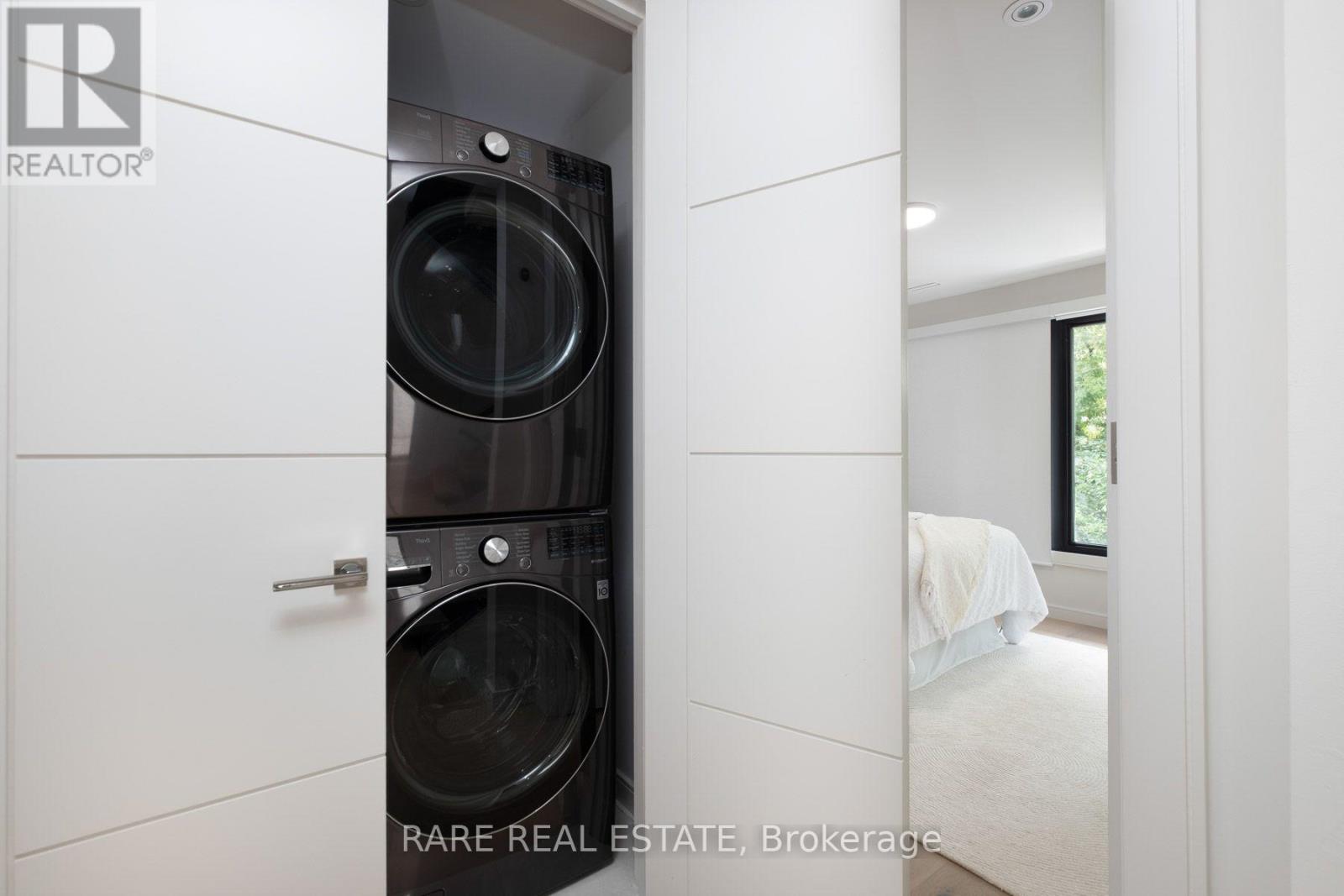 61 SHANNON STREET - 25