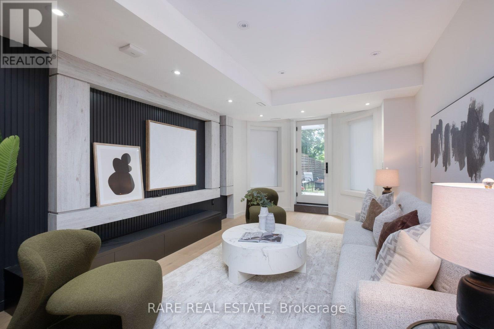 61 SHANNON STREET - 32