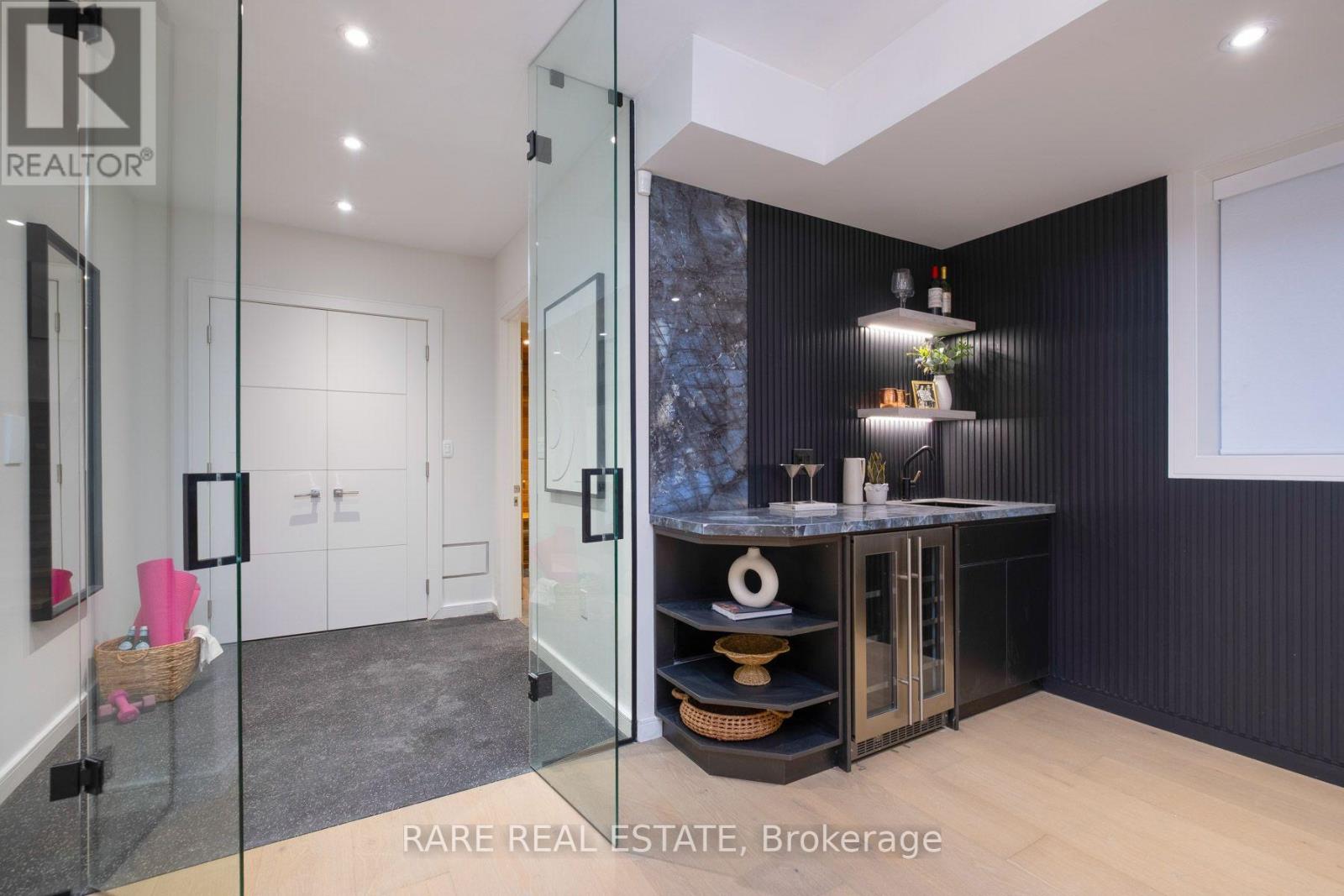 61 SHANNON STREET - 36