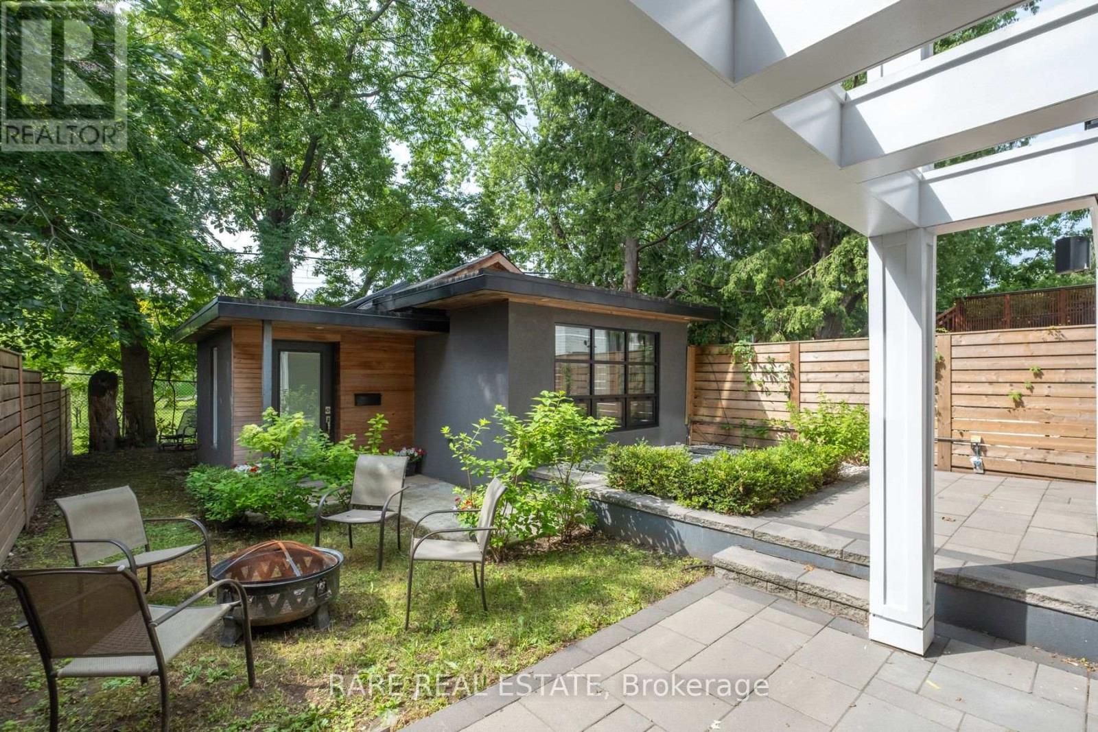 61 SHANNON STREET - 37