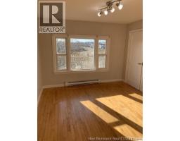 551-553 Hillsborough Road, photo 9