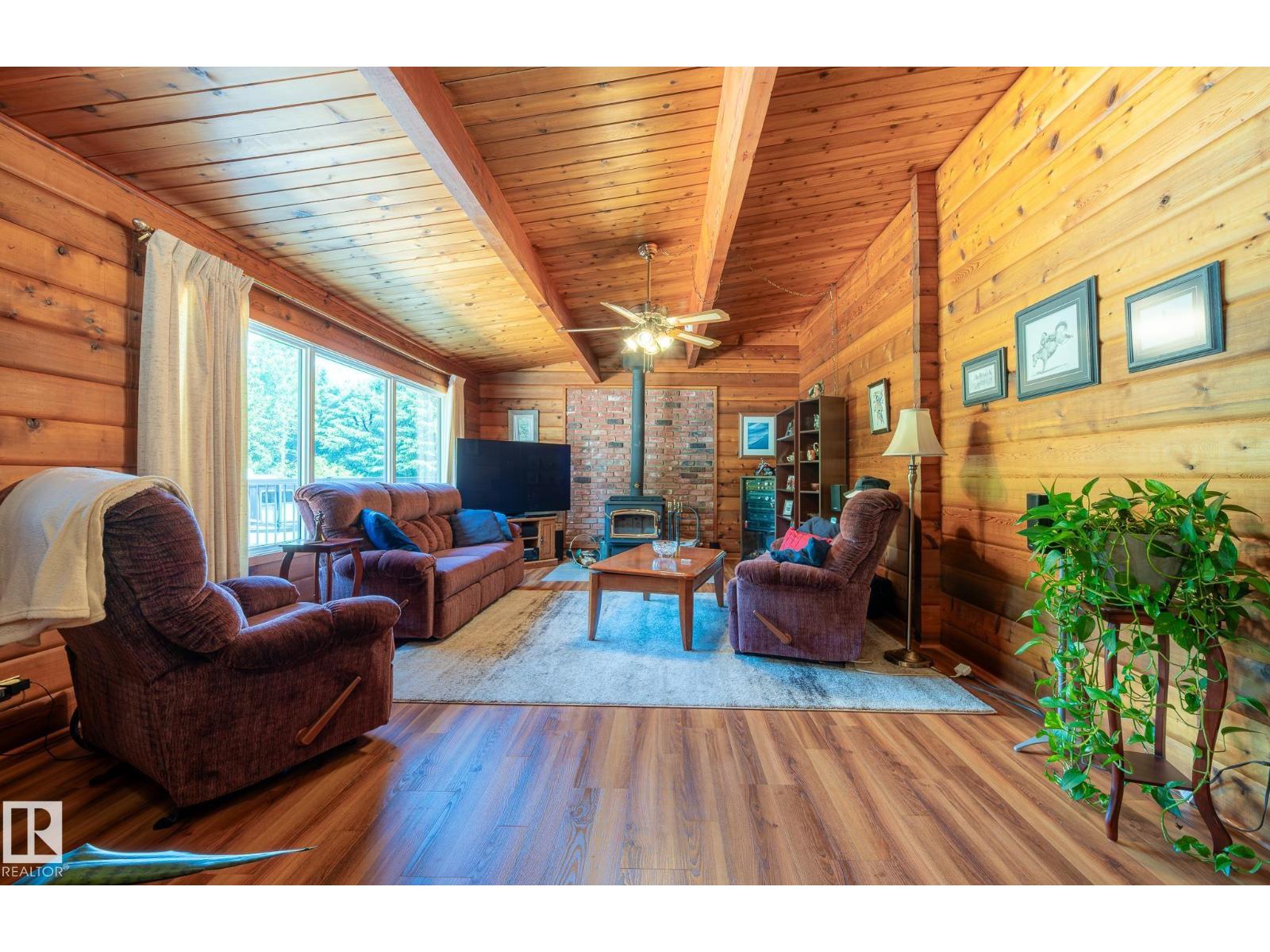 #157 52152 RGE ROAD 225 - 18