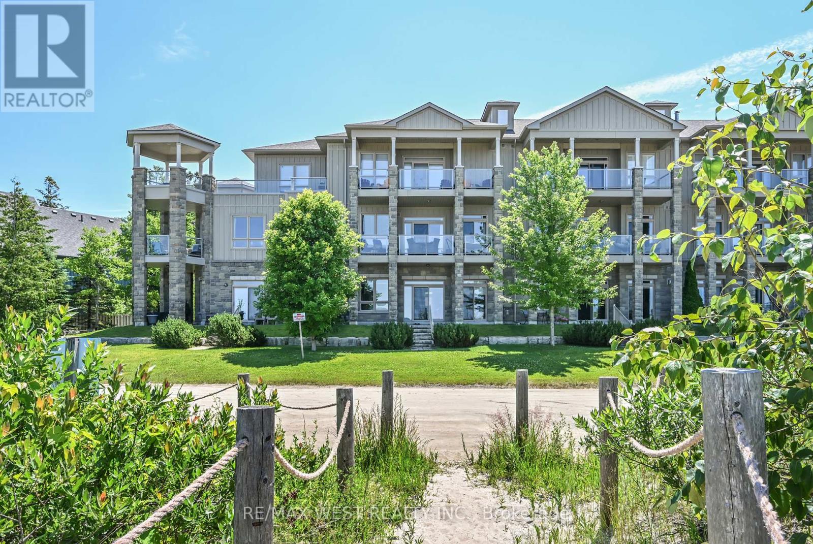 #212 764 RIVER ROAD E - 33