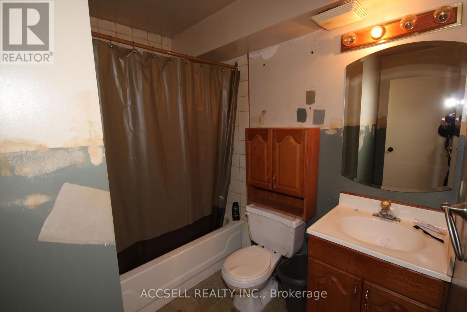 #111 731 DEVERON CRESCENT - Image 6