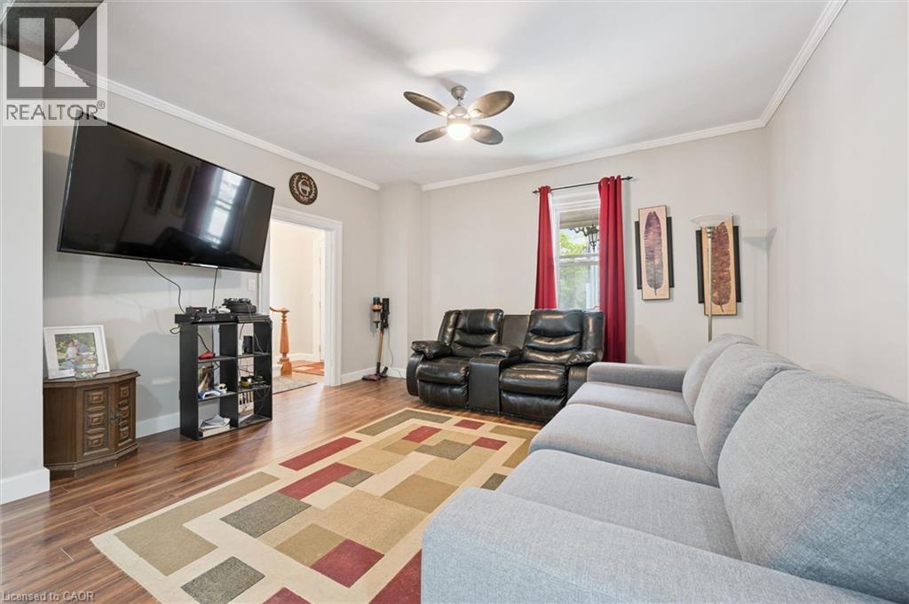 105 SNYDER'S Road W - 5