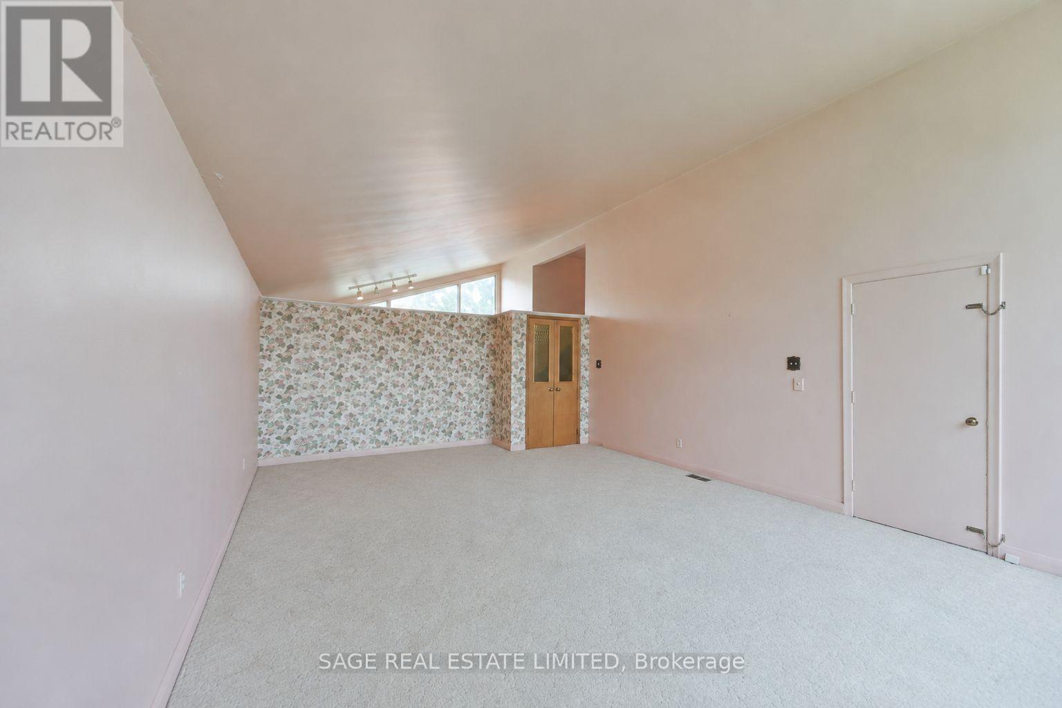 56 GRANGEMILL CRESCENT - 13