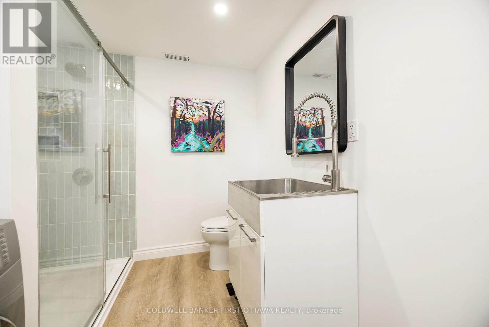 174 LLOYDALEX CRESCENT - 45