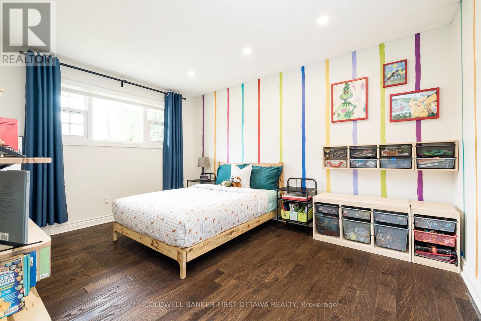 174 LLOYDALEX CRESCENT - 47