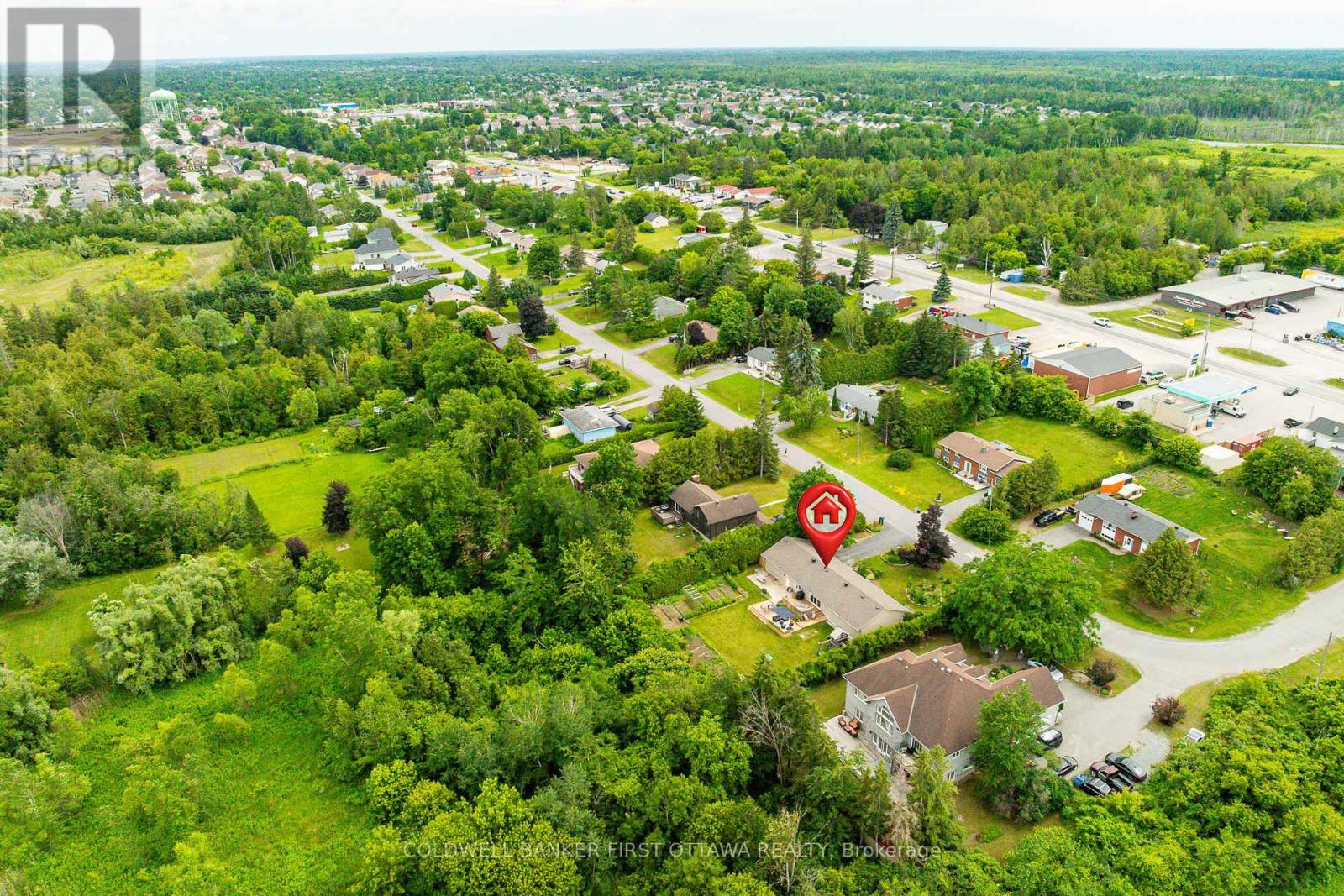 174 LLOYDALEX CRESCENT - 44