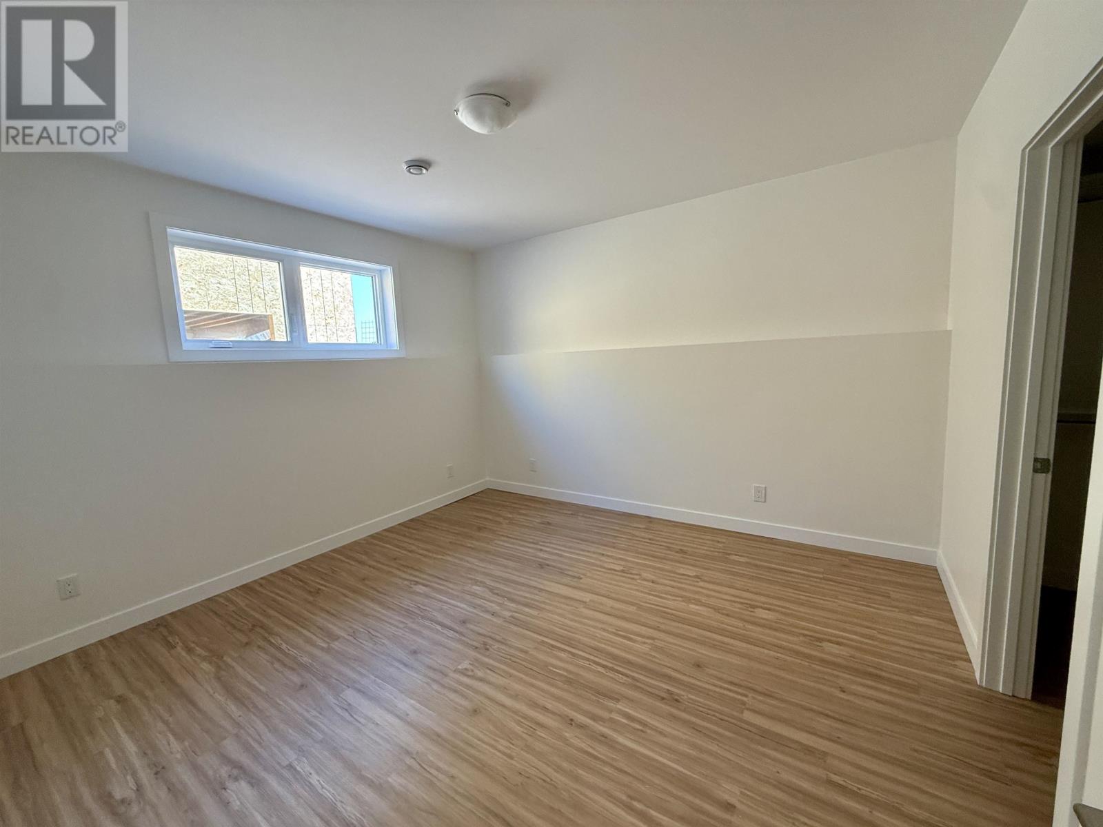 156 BRUIN CRES - 15