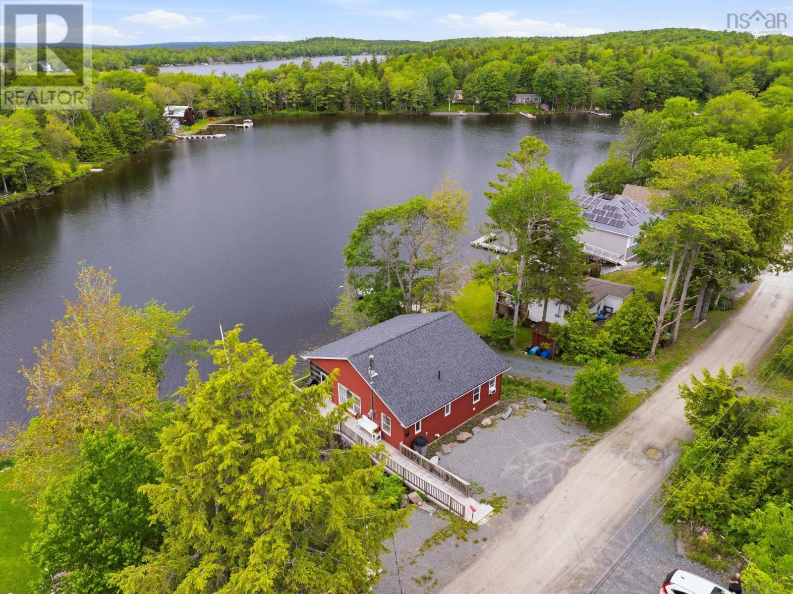 49 Cove Road - 32