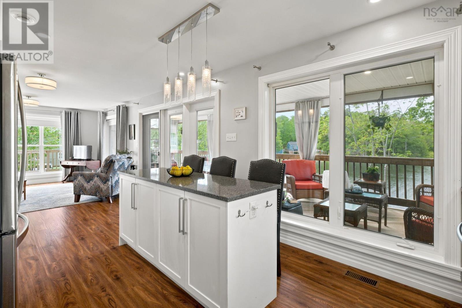 49 Cove Road - 8