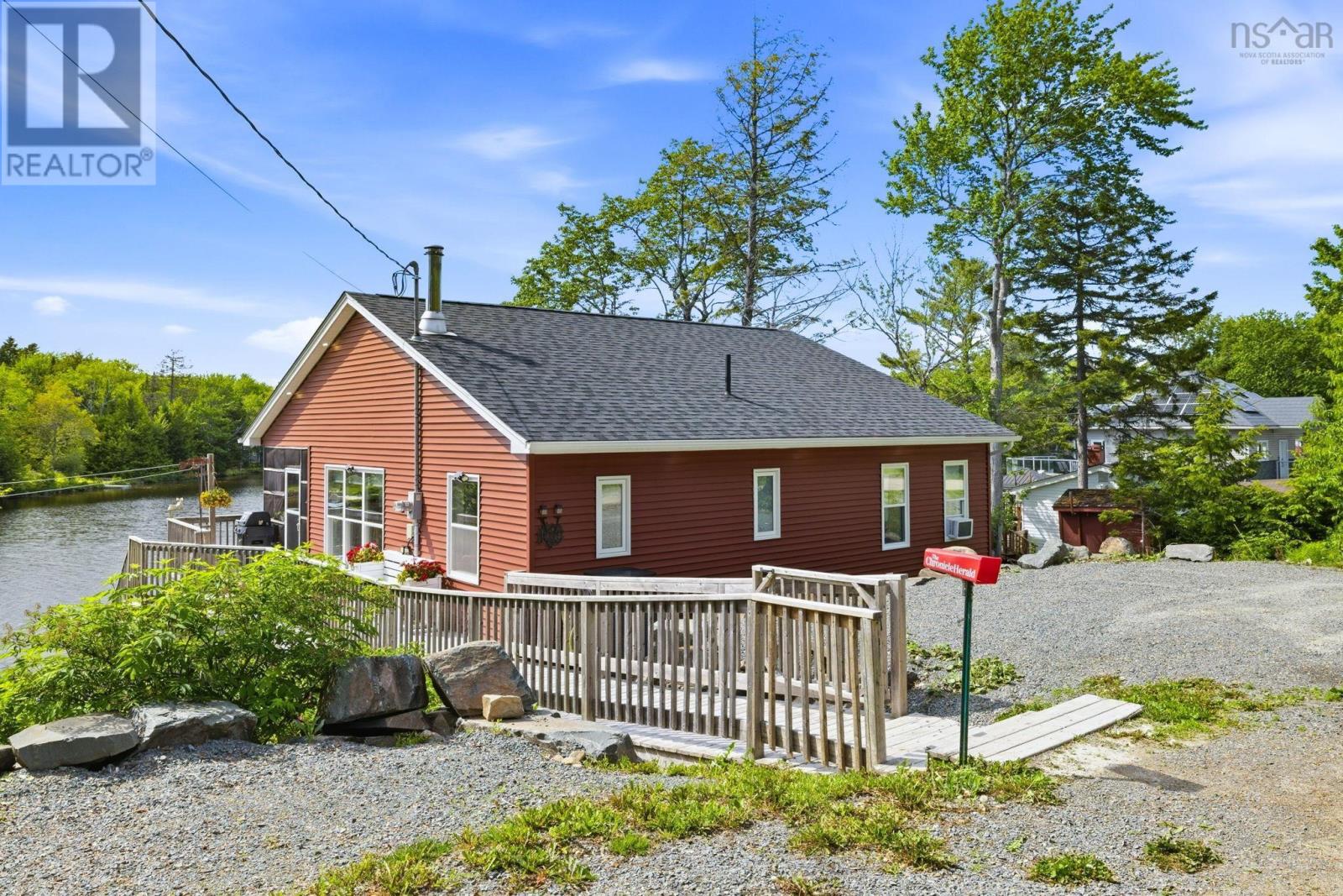 49 Cove Road - 38