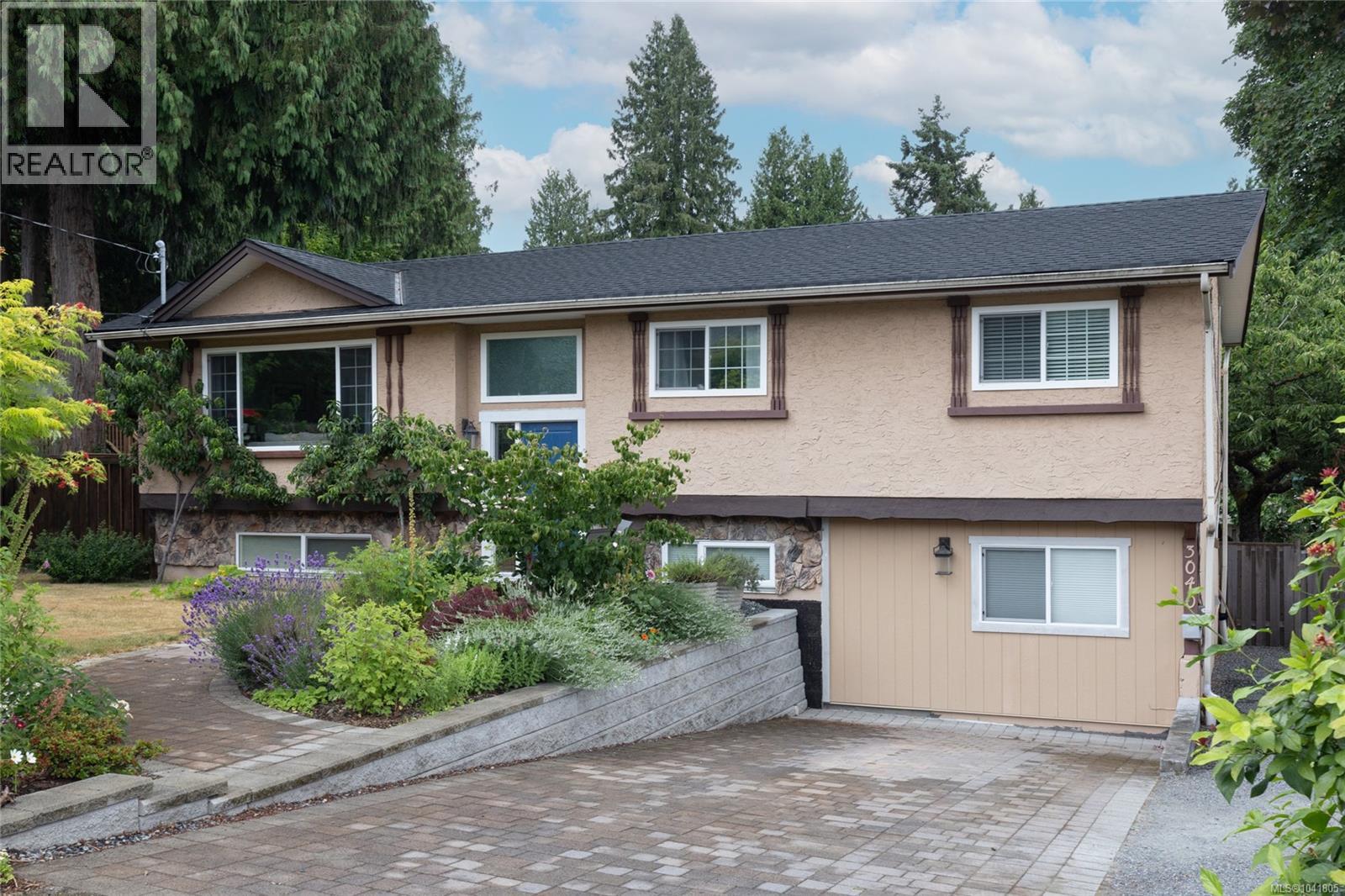 3040 Bay St, Nanaimo