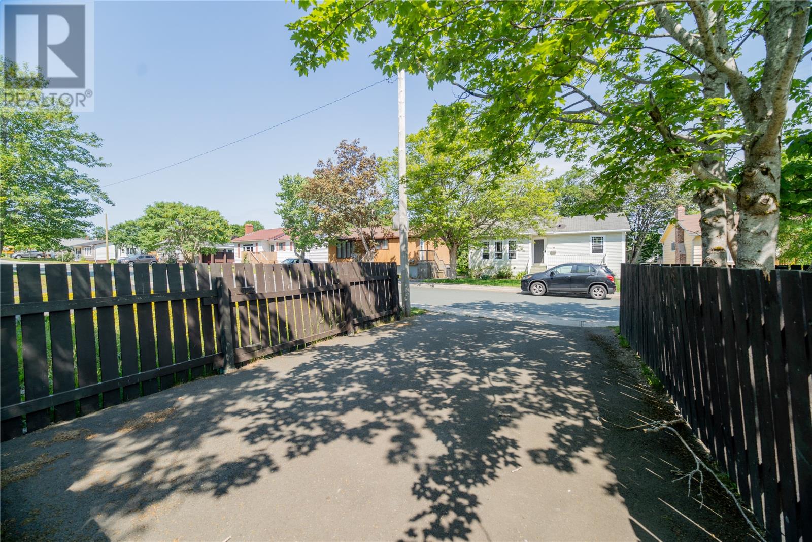 44 Roosevelt Avenue - Image 29