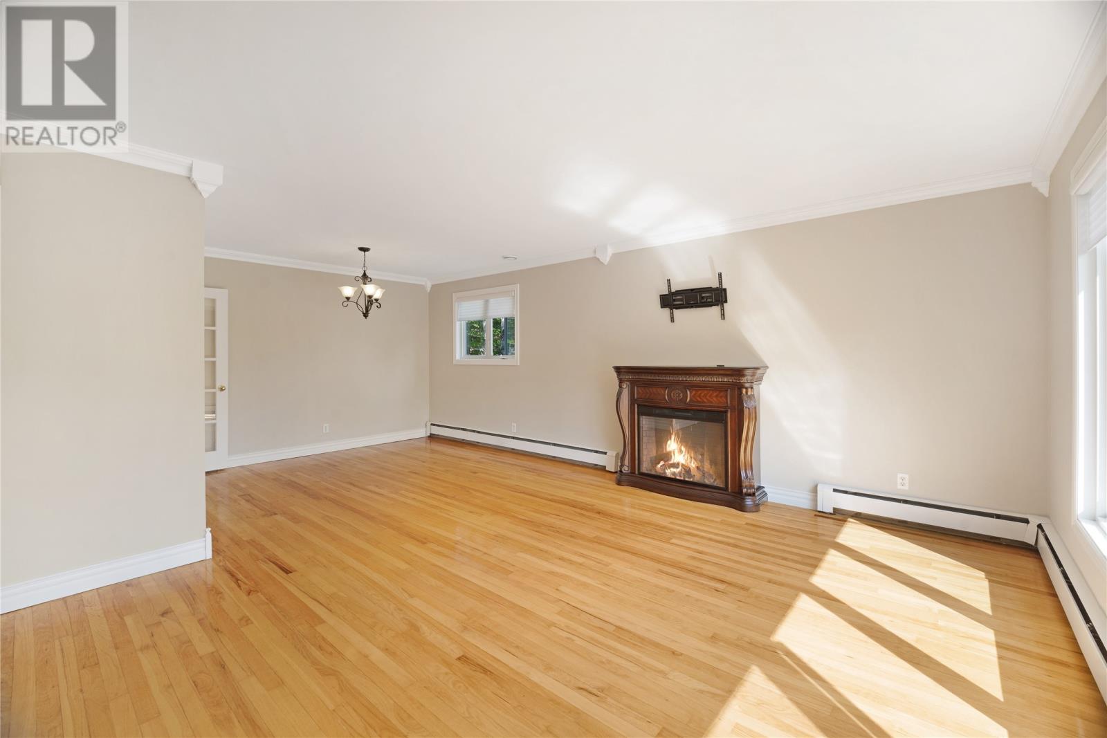44 Roosevelt Avenue - Image 5