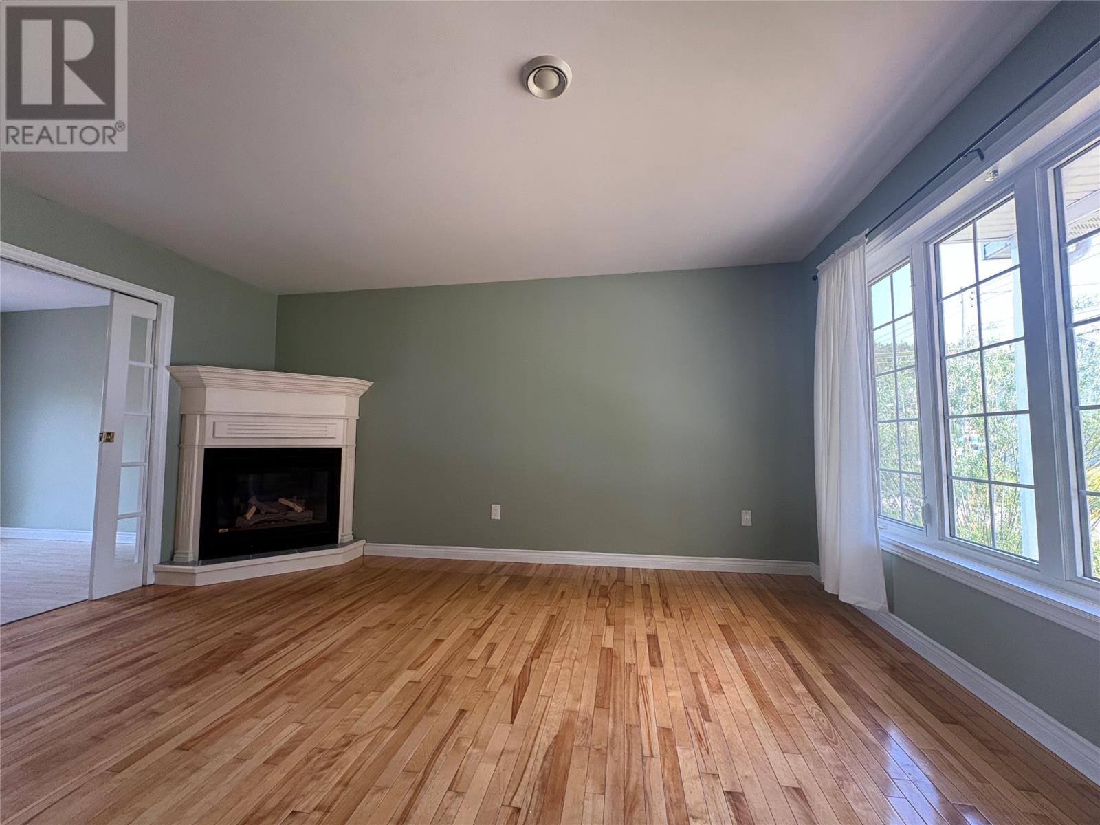 2 Clifton Road - 13
