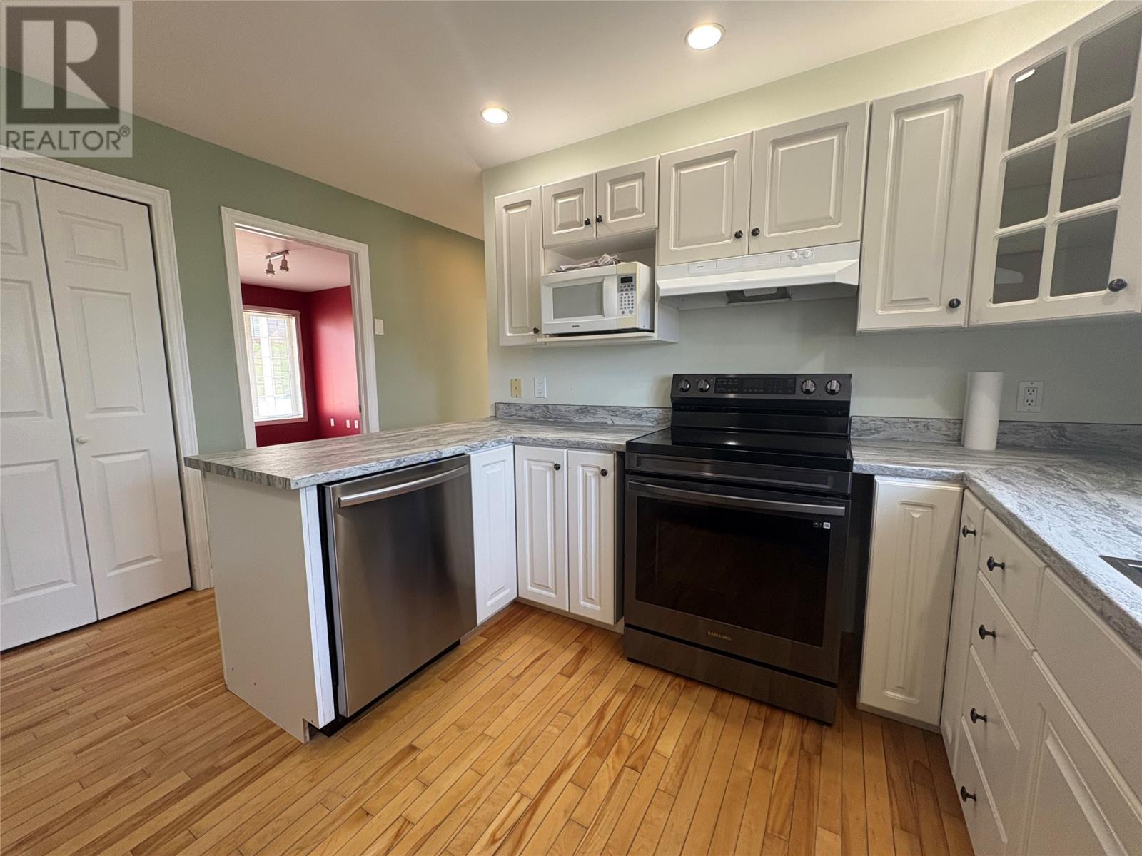 2 Clifton Road - 24