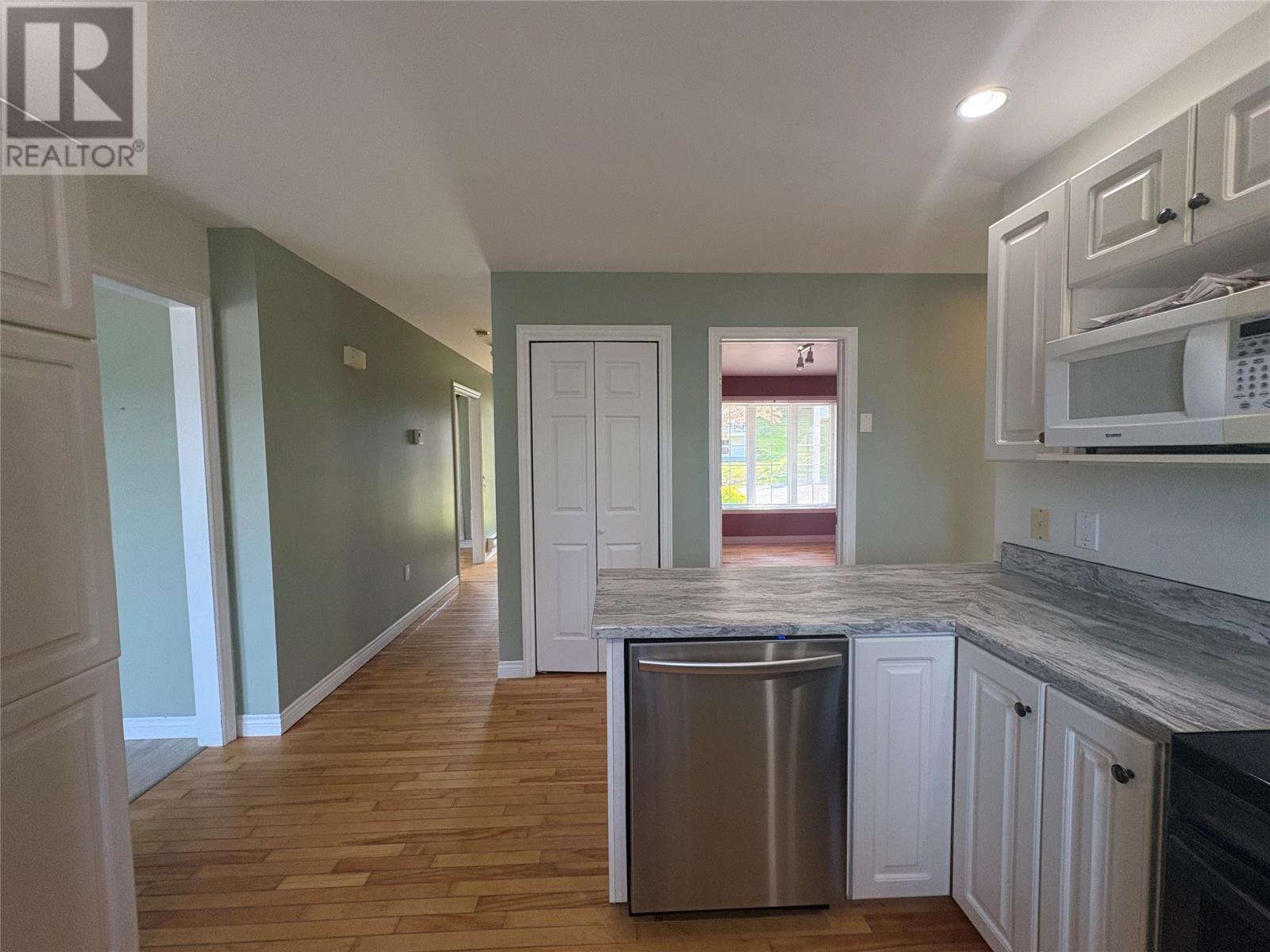 2 Clifton Road - 25