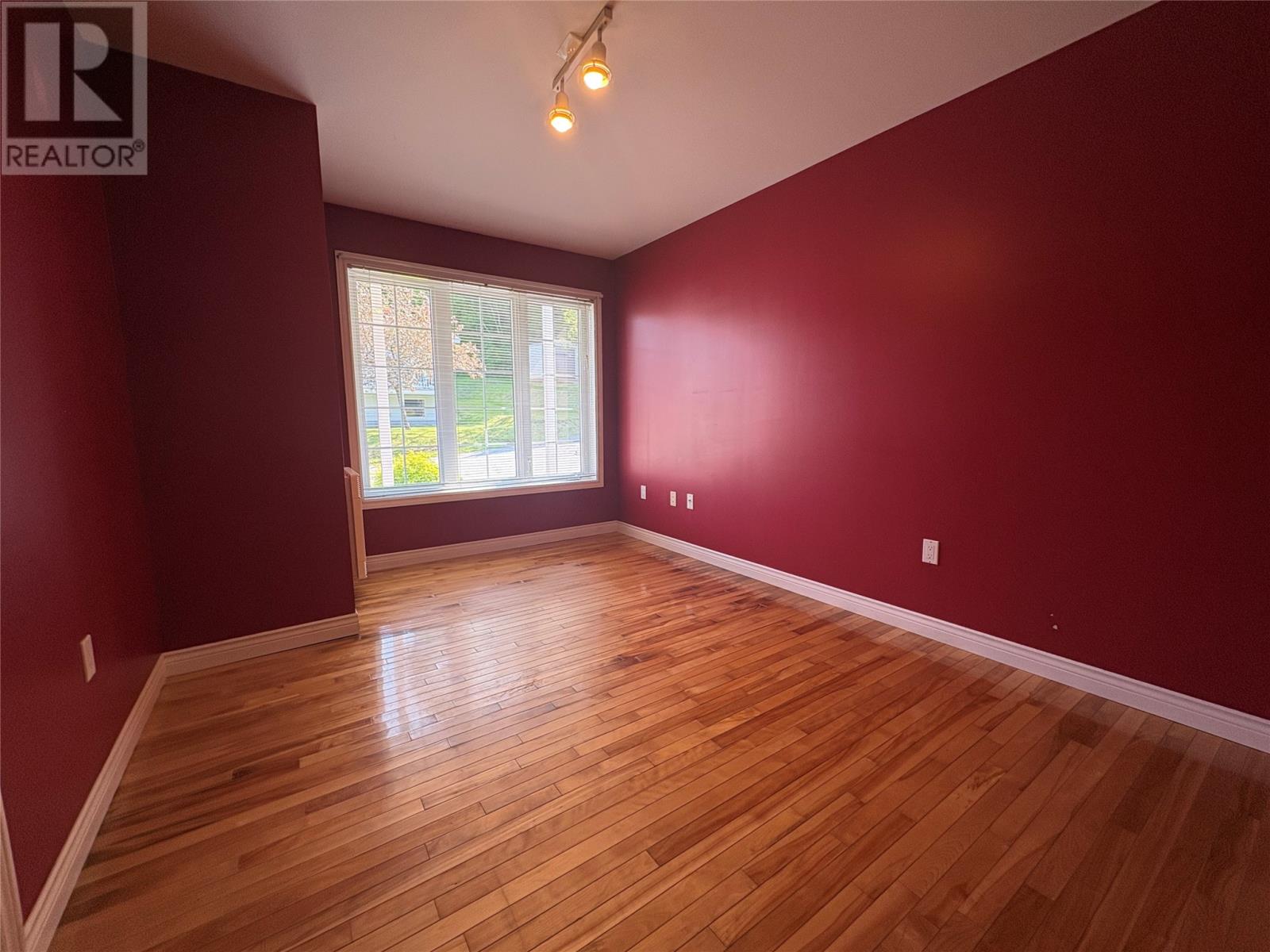 2 Clifton Road - 28