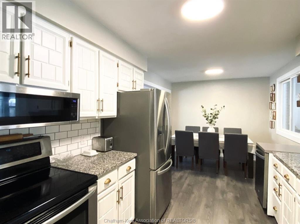 622 Sandra CRESCENT - 15