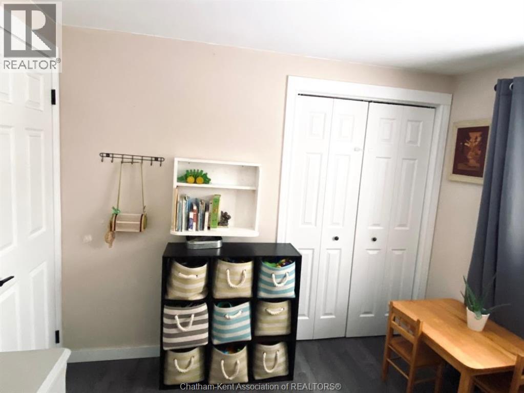 622 Sandra CRESCENT - 19