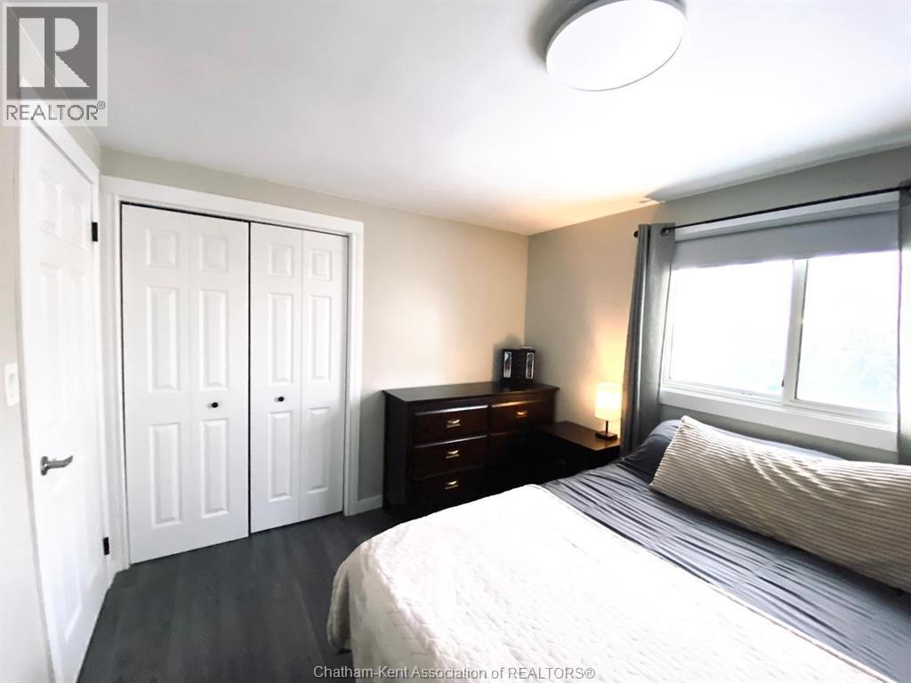 622 Sandra CRESCENT - 26