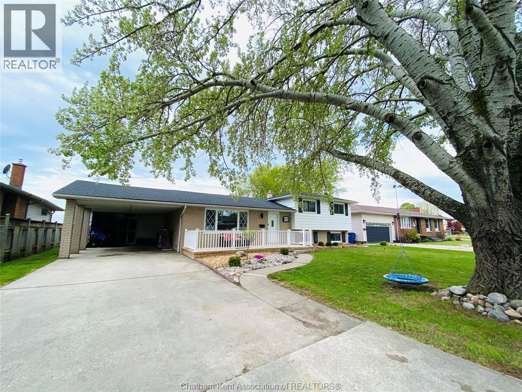 622 Sandra CRESCENT - 3