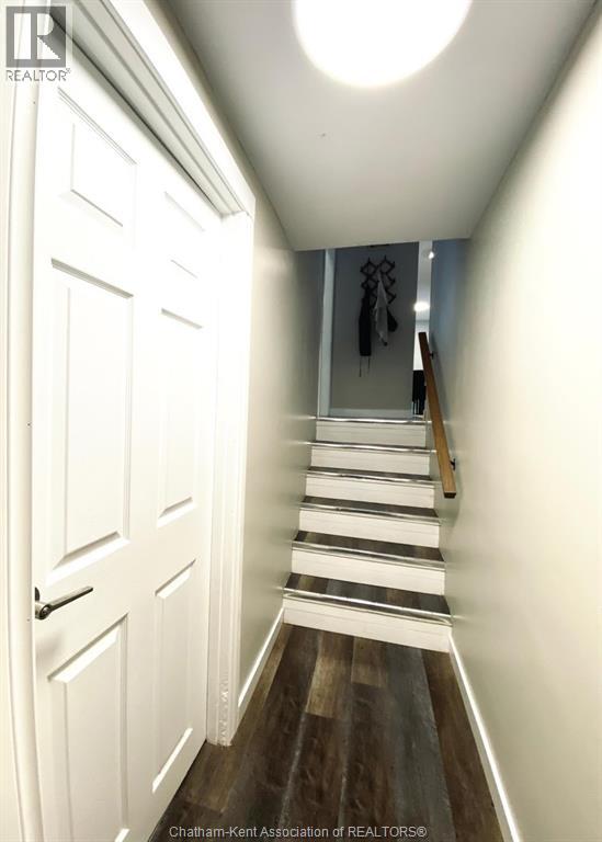 622 Sandra CRESCENT - 33