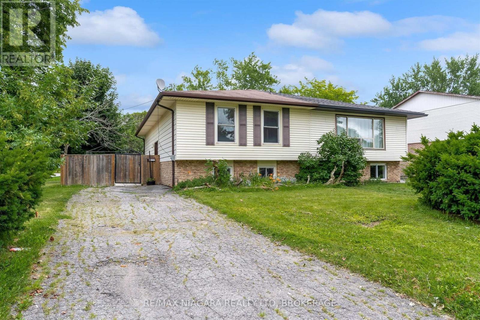 2 BALDWIN CRESCENT - 2