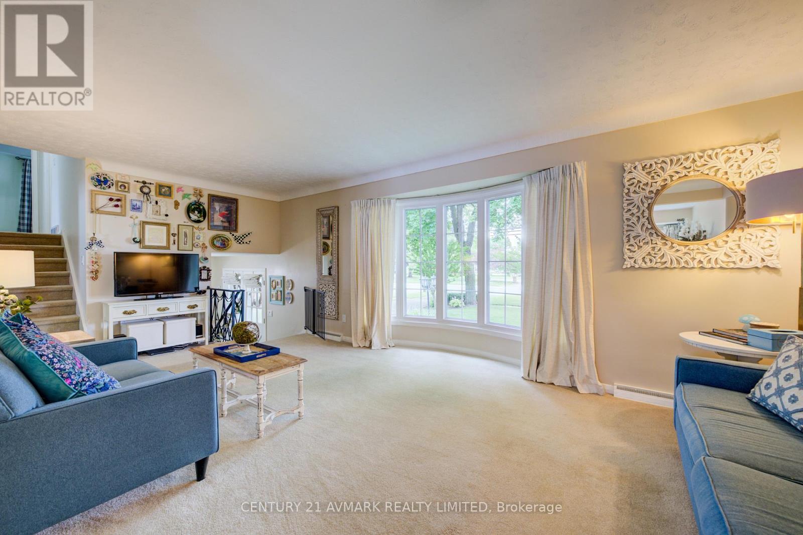 163 LAKESHORE ROAD - Image 10
