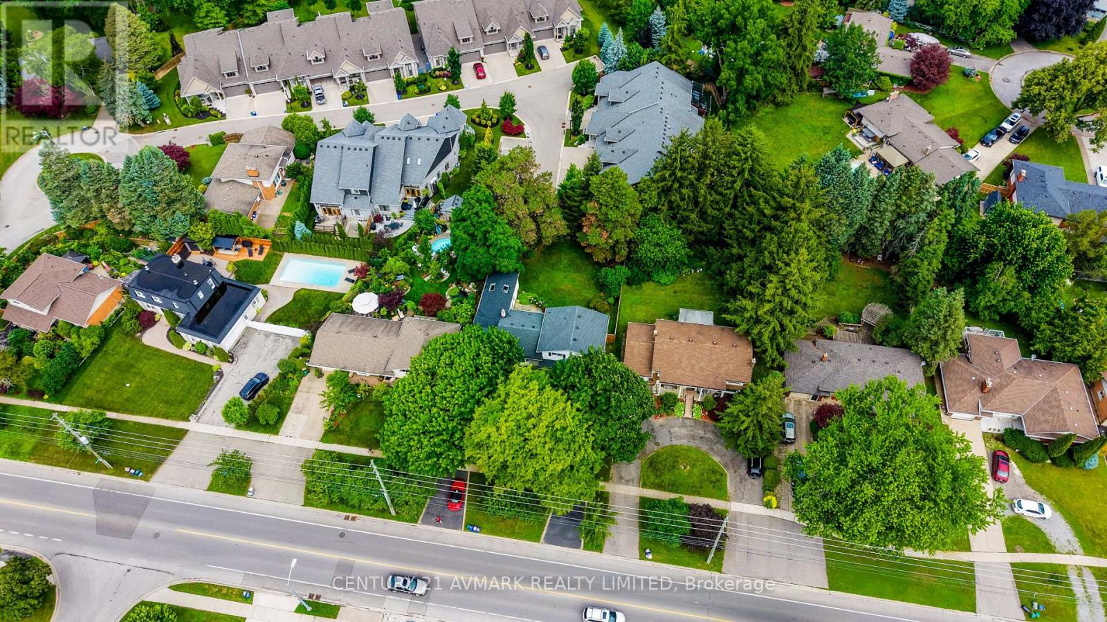 163 LAKESHORE ROAD - Image 37