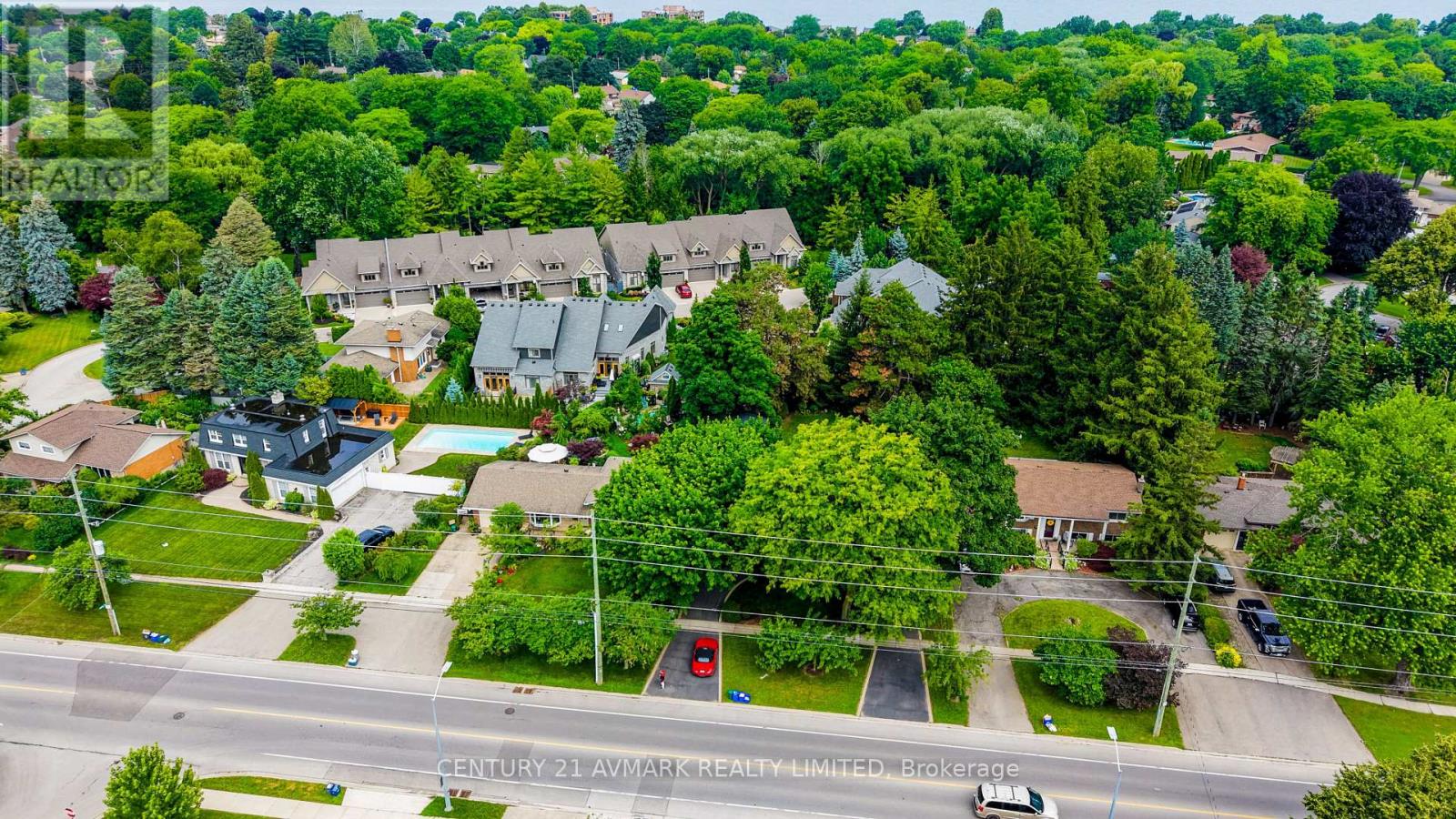 163 LAKESHORE ROAD - Image 43