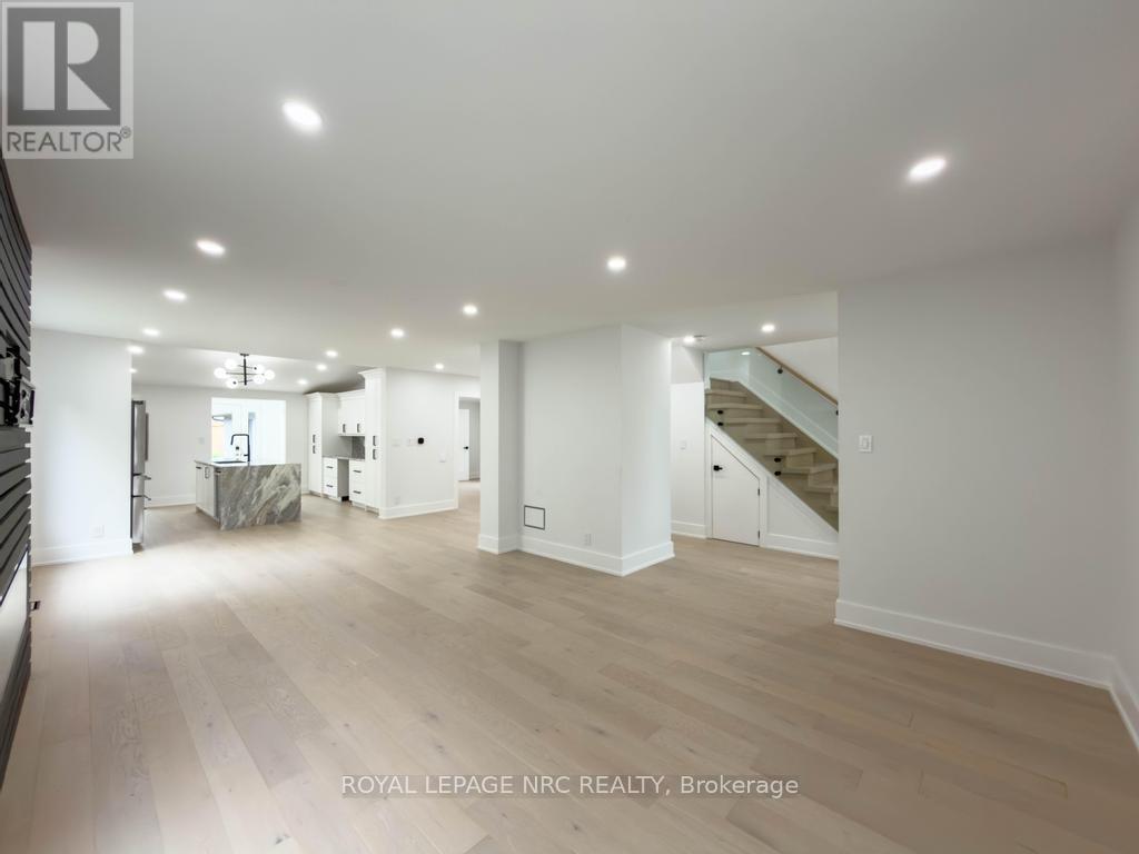 4392 ONTARIO STREET - 13