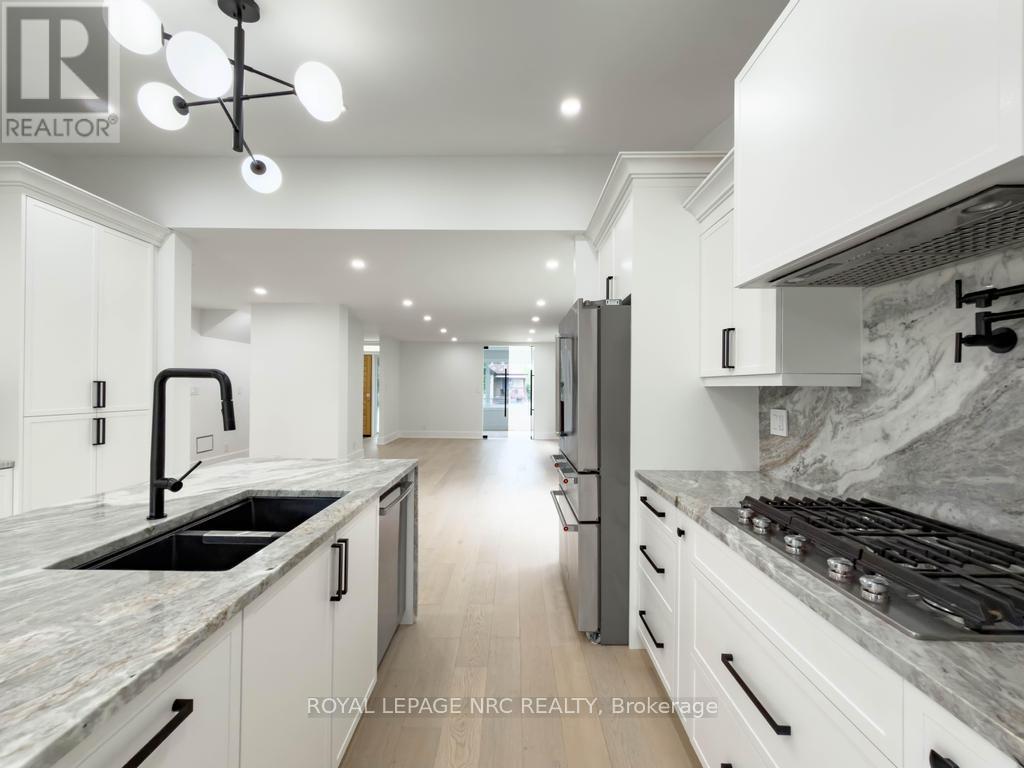 4392 ONTARIO STREET - 16