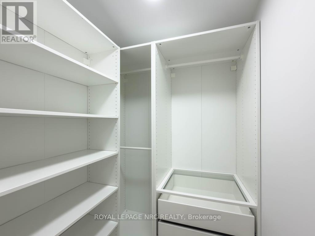 4392 ONTARIO STREET - 23